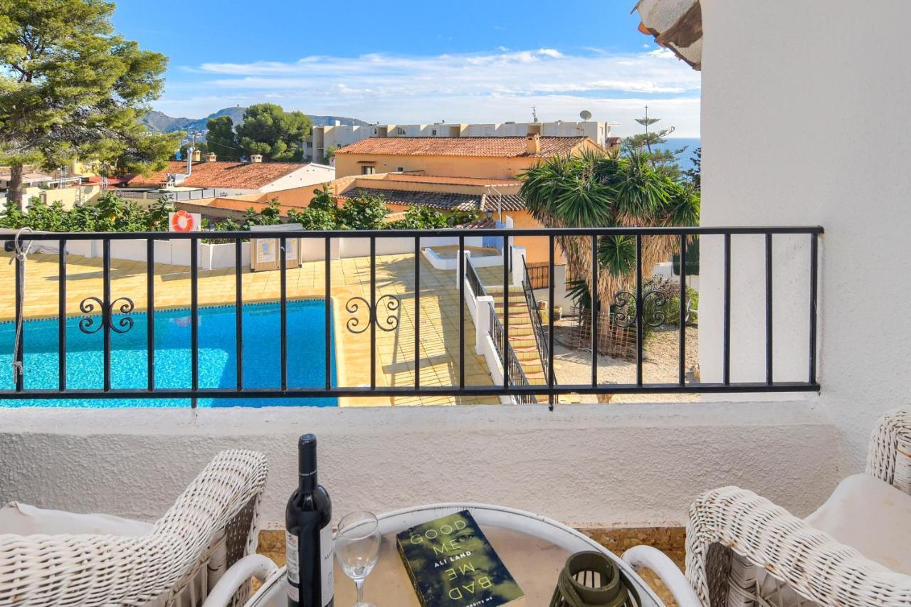 Bungalow With Seaviews In Moraira Теулада Экстерьер фото