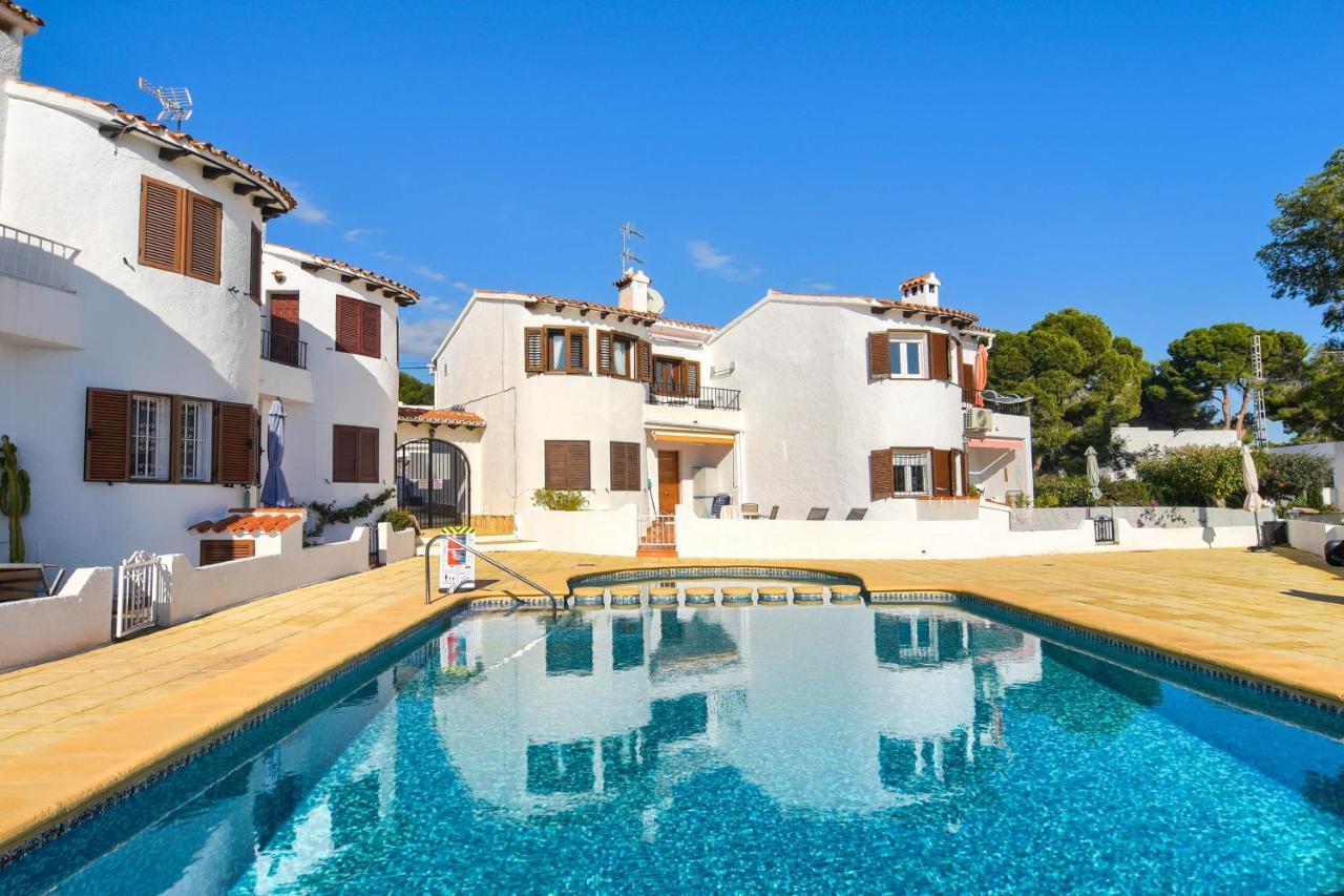Bungalow With Seaviews In Moraira Теулада Экстерьер фото